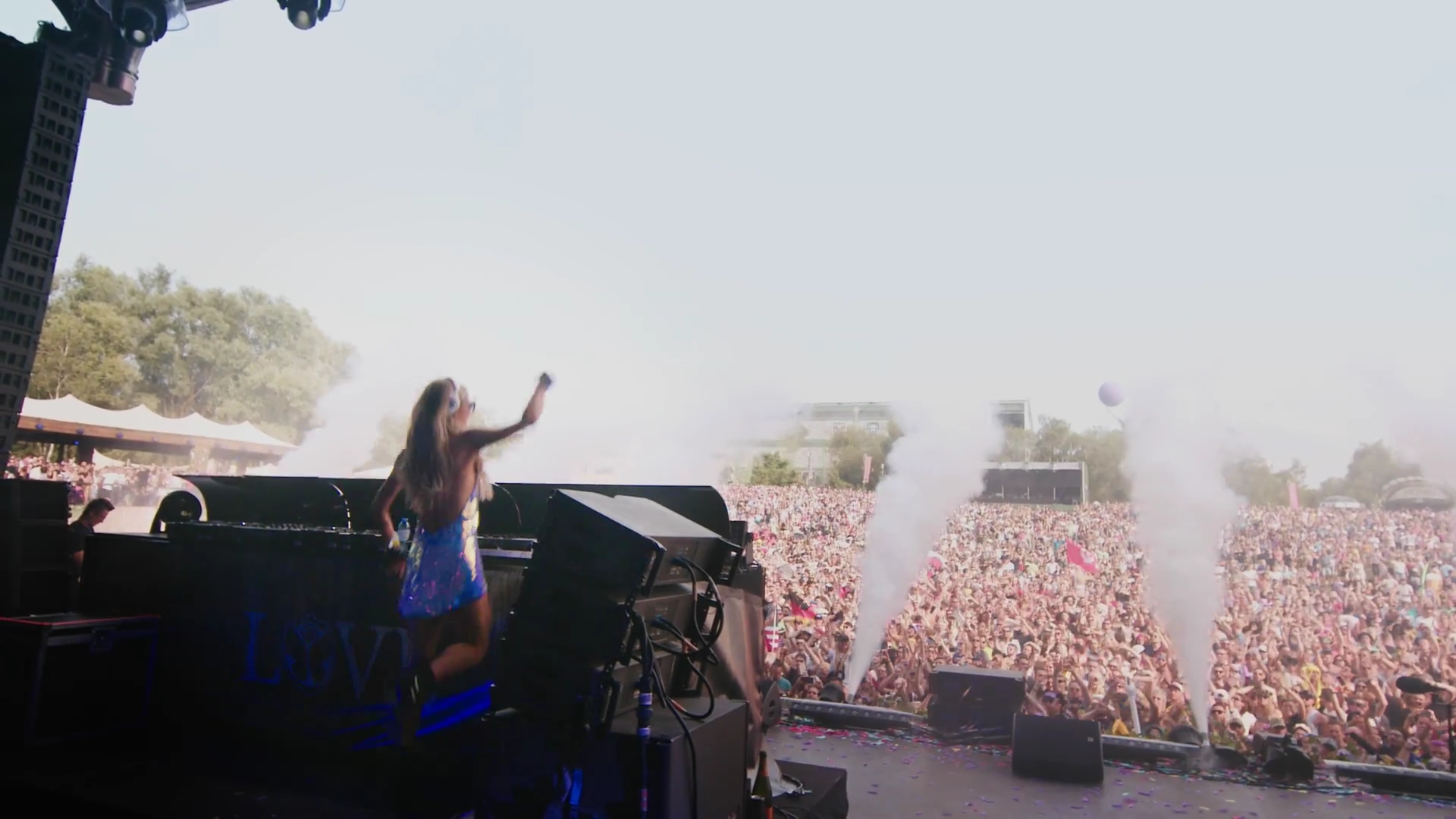 This_Is_Paris_28317529.JPG