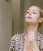 Harpers_BAZAAR_2019_287829.JPG