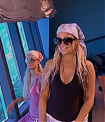 TSL_S2x02_2826529.jpg