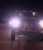 TSL_S2x02_2858329.jpg