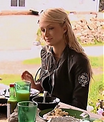 TSL_S2x08_2822329.jpg