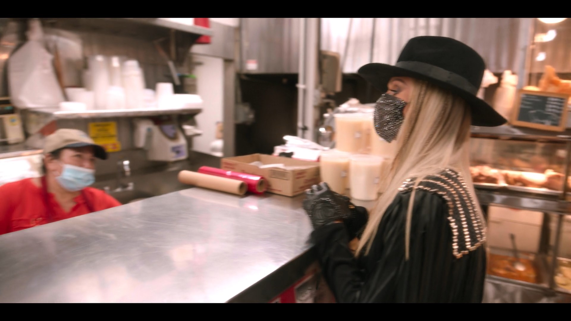 CWP_S1x02_282229.jpg