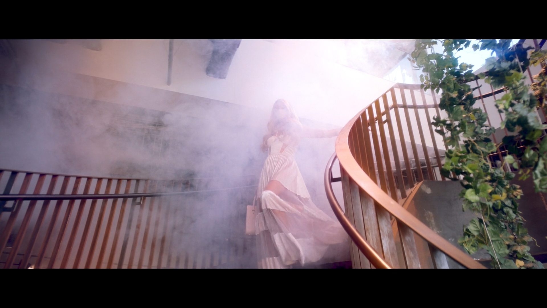 CWP_S1x04_28129.jpg