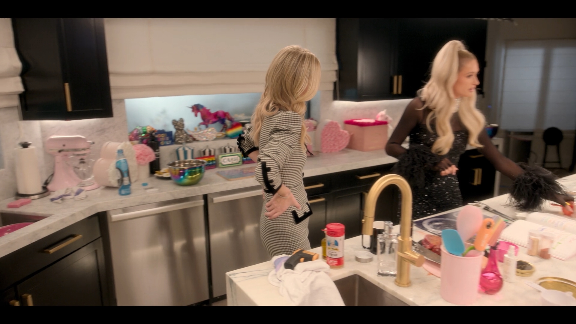 CWP_s1x06_2824629.jpg
