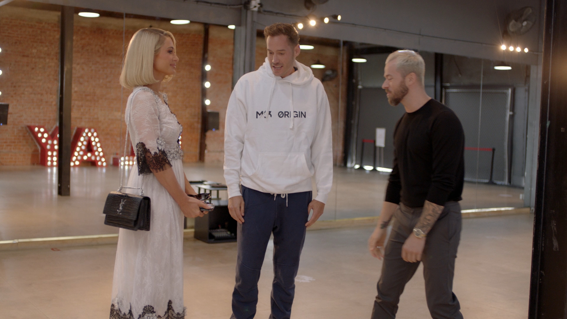 PIL_s1x09_2851829.jpg